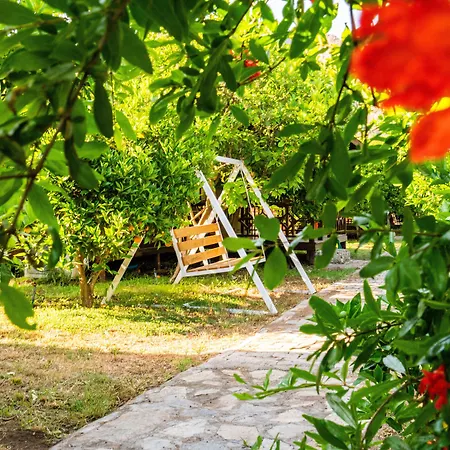 Ikiz Villa *